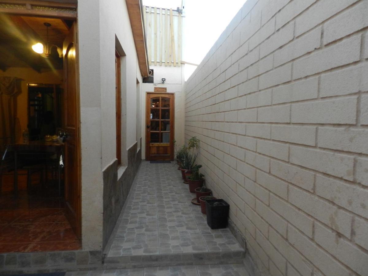 Hostal Illari San Pedro De Atacama Zewnętrze zdjęcie